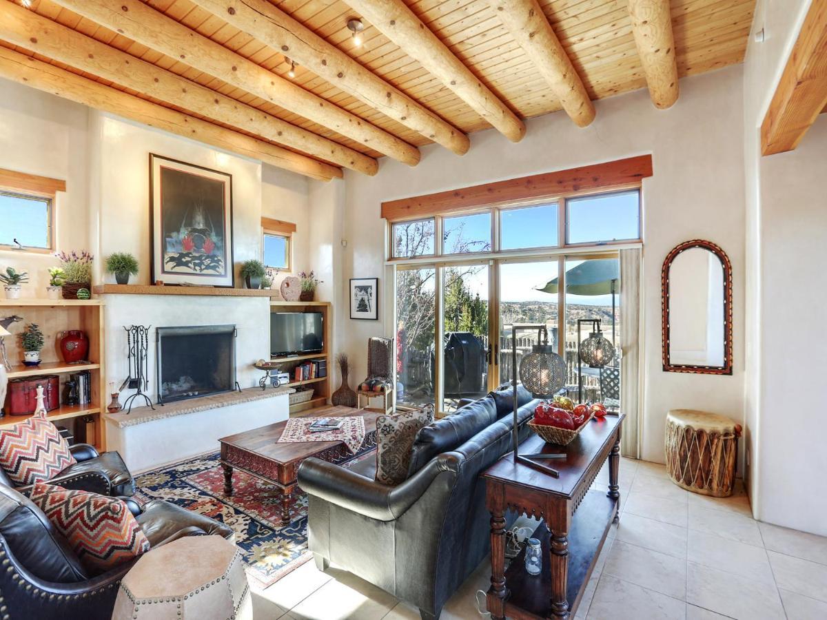 Bishops Corazones, 3 Bedrooms, Sleeps 6, Fireplaces, Wifi, Santa Fe