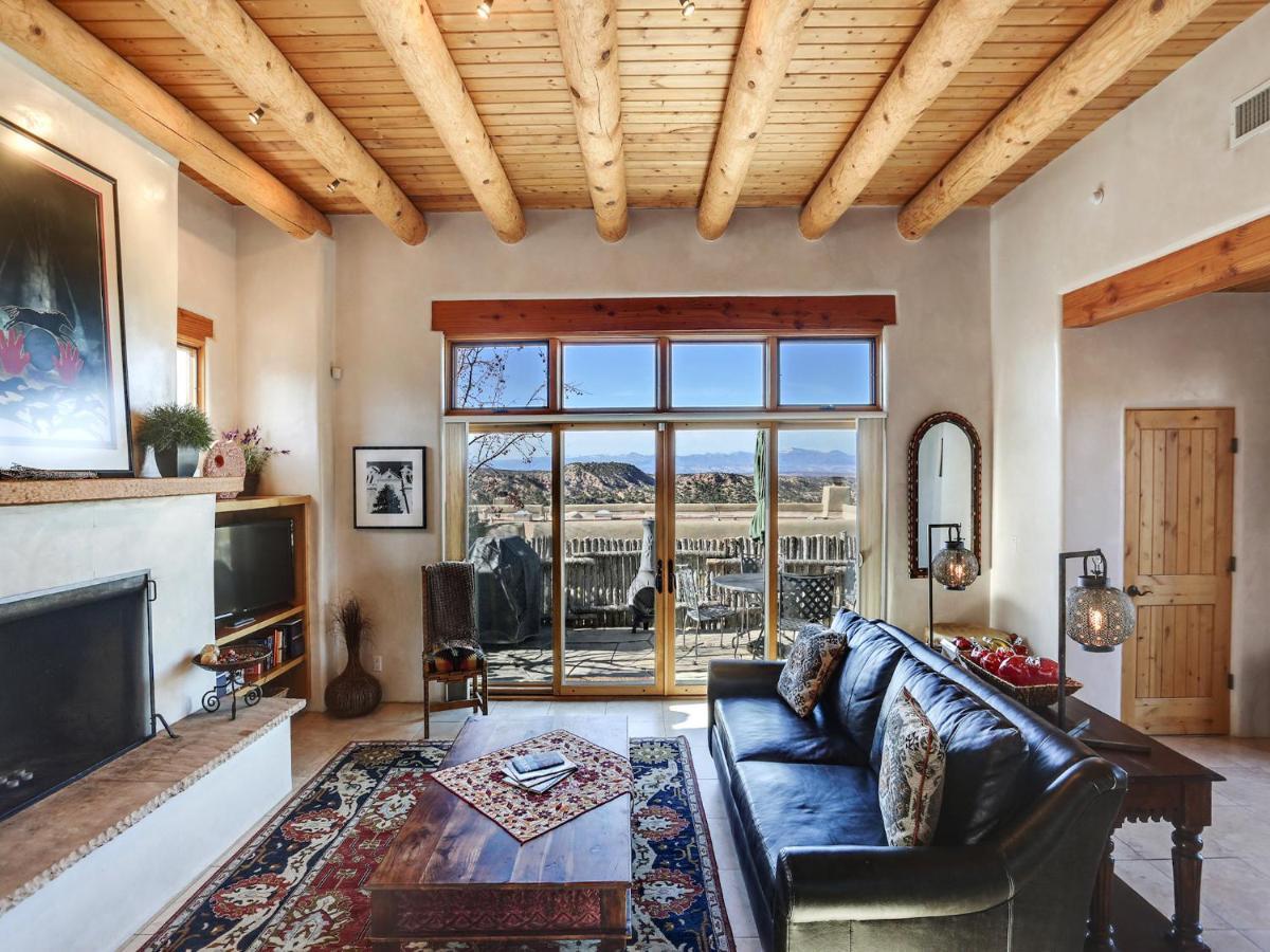 Bishops Corazones, 3 Bedrooms, Sleeps 6, Fireplaces, Wifi, * Santa Fe