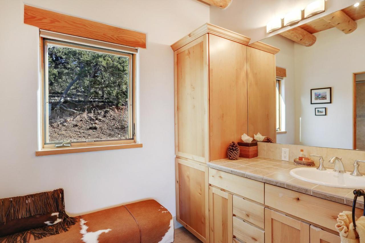 Vakantiehuis Bishops Corazones, 3 Bedrooms, Sleeps 6, Fireplaces, Wifi, *